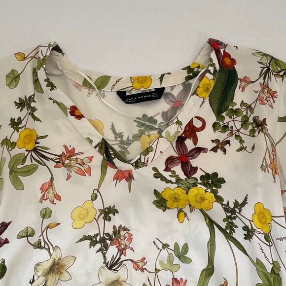 Zara Ivory Floral V-Neck Ruffle 3/4 Sleeve High Low Blouse/Top Size, S - Picture 8 of 14